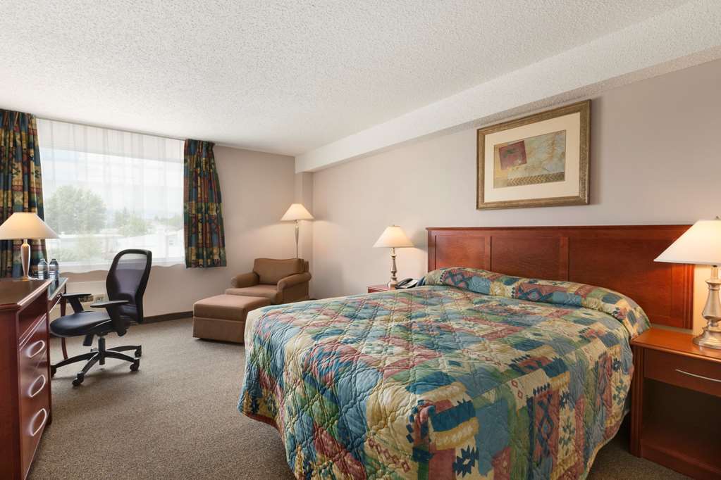 Travelodge Hanna Canada Grey ห้อง รูปภาพ
