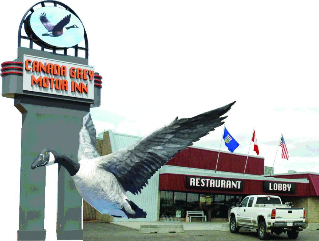 Travelodge Hanna Canada Grey ภายนอก รูปภาพ